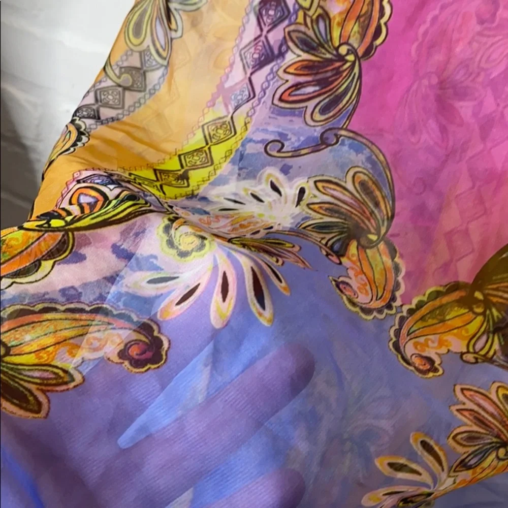unknown approximately 3ft